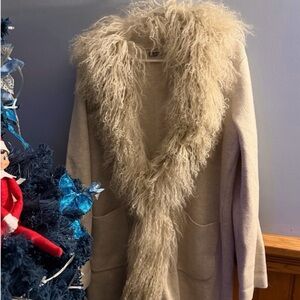 Women's Cream Teddy Jacket with Plush Faux Fur Trim